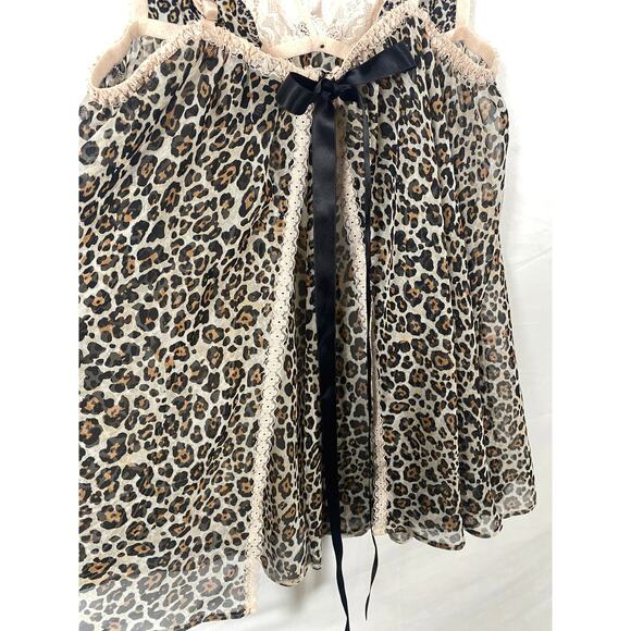 Victoria Secret Women Animal Print Sleepwear Nightgown Open back Tied Size M - Picture 7 of 8